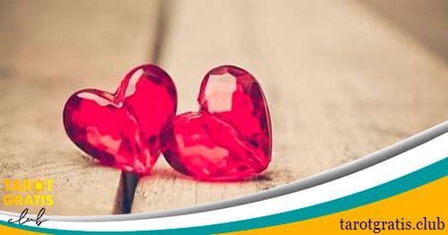 tirada cruz del amor - tarot gratis club