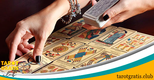 tirada de futuro inmediato - tarot gratis club