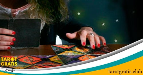 tirada de tarot de cartas gitanas - tarot gratis club