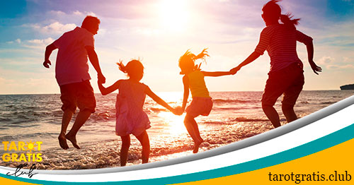 Horóscopo de la vida y la familia - TarotGratis.club